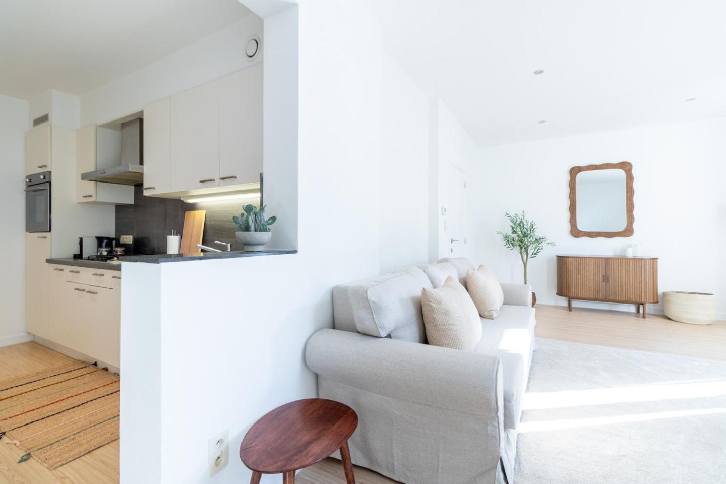 Bright, Spacious Apartments & Perfectly Located In The Heart Of خنت المظهر الخارجي الصورة