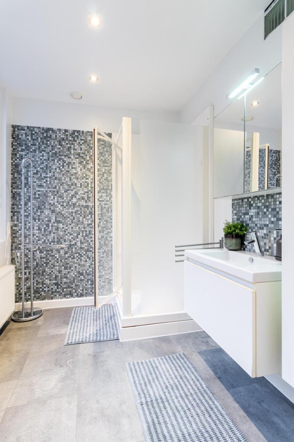 Bright, Spacious Apartments & Perfectly Located In The Heart Of خنت المظهر الخارجي الصورة