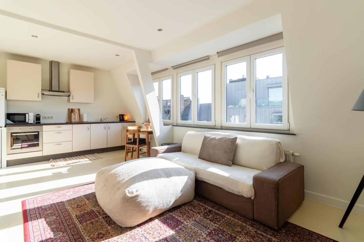 Bright, Spacious Apartments & Perfectly Located In The Heart Of خنت المظهر الخارجي الصورة
