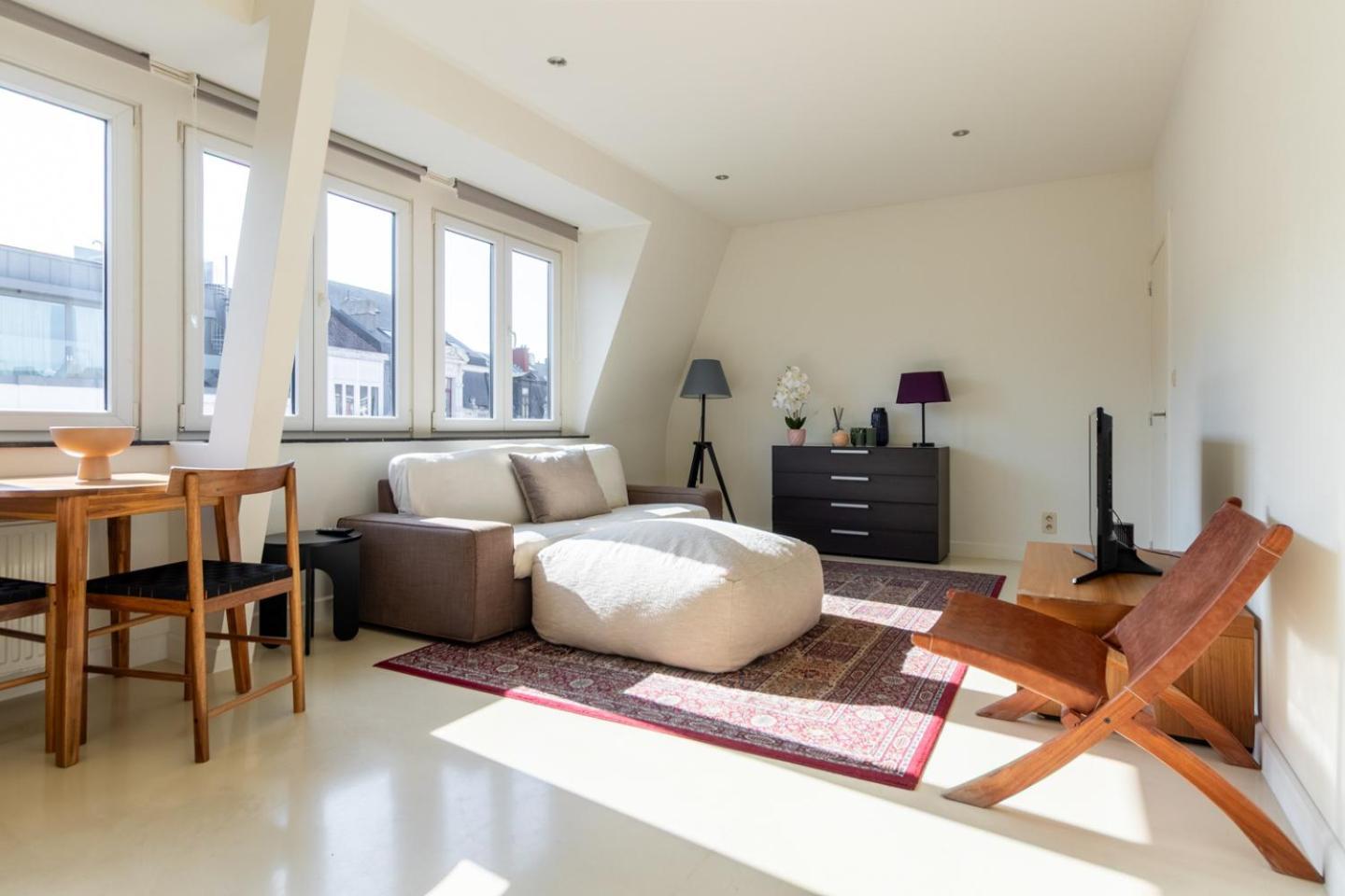 Bright, Spacious Apartments & Perfectly Located In The Heart Of خنت المظهر الخارجي الصورة
